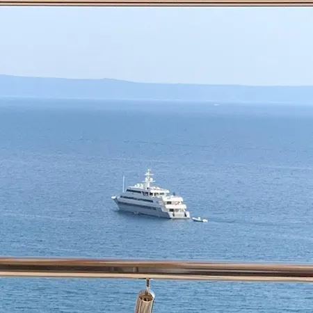 Royal Lara Apartament *