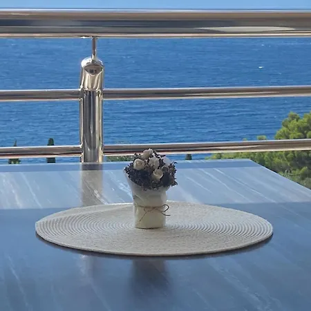 Royal Lara Baska Voda