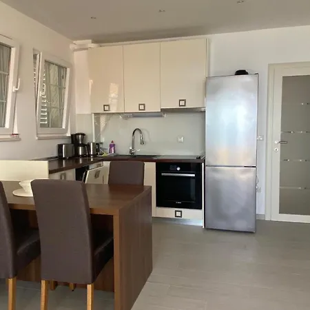 Royal Lara Apartment