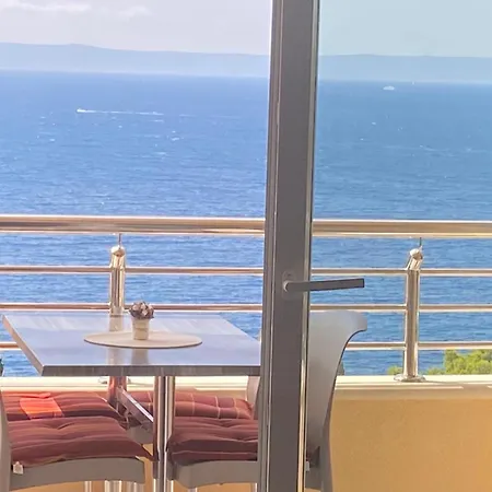 Apartment Royal Lara Baska Voda
